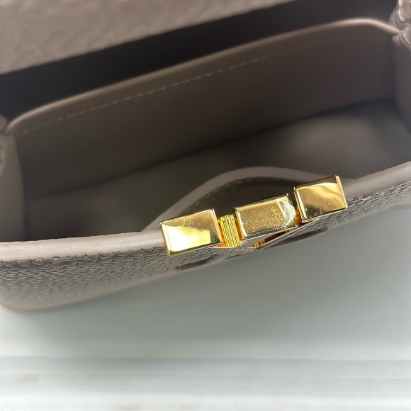 Louis Vuitton Exotic Capucine Mini Phyton Snake Leather New - Picture 9 of 13